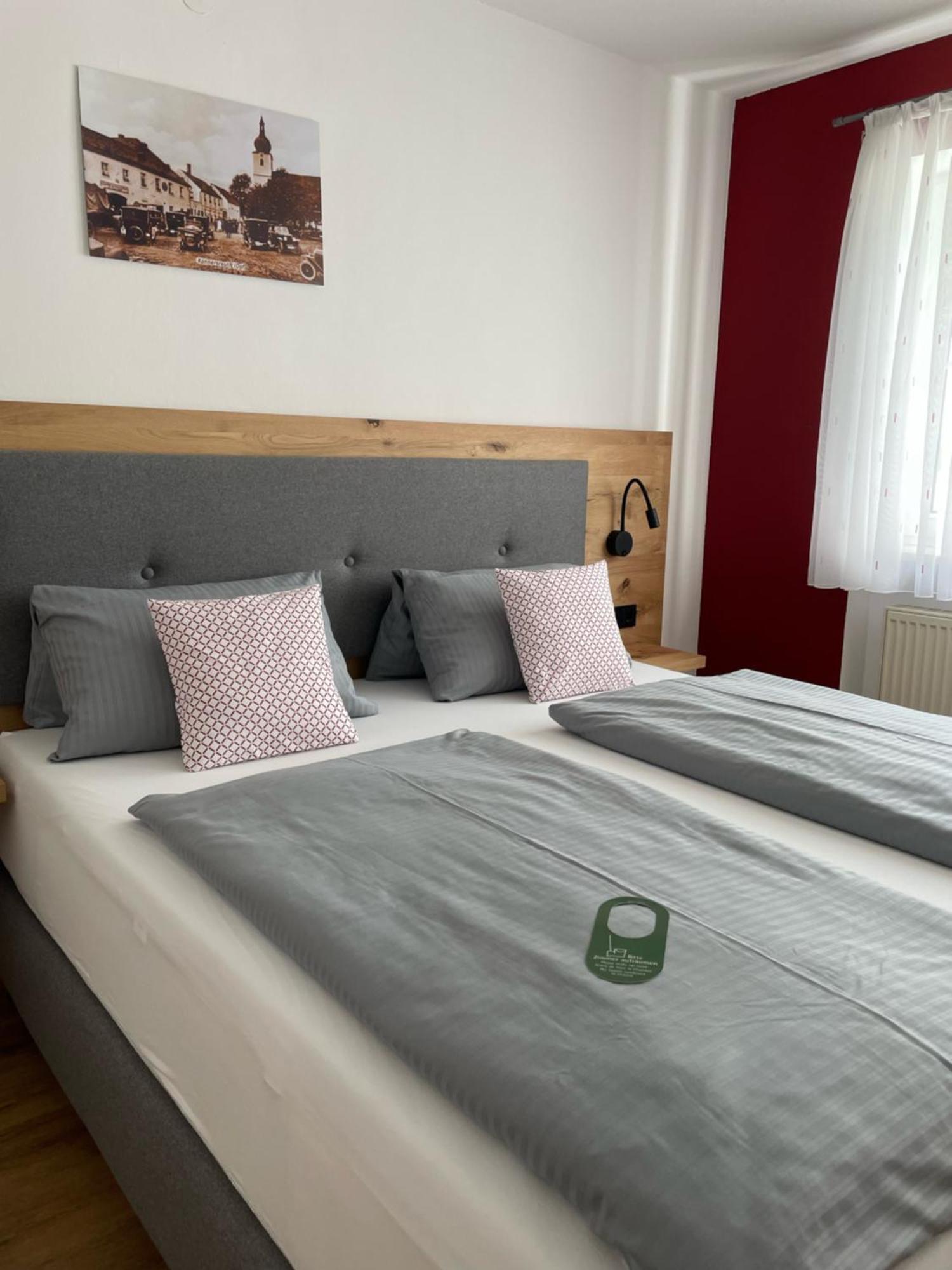 Hotel Weisses Ross Коннерсройт Экстерьер фото